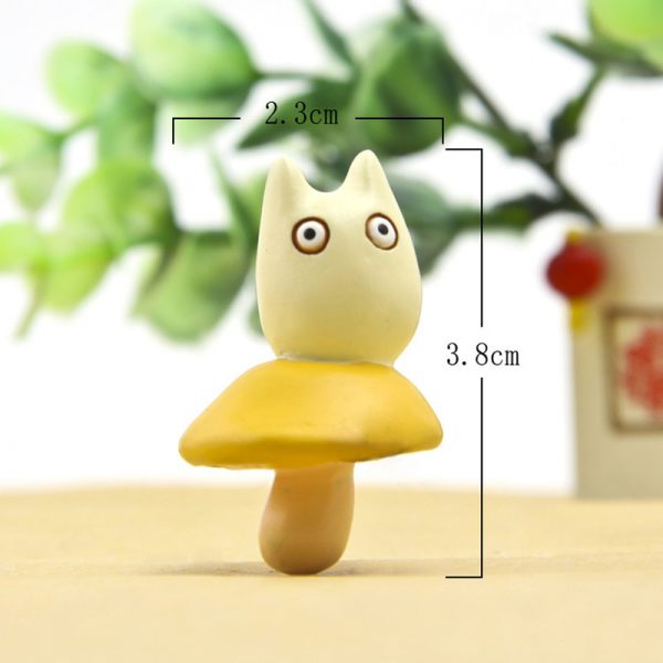 DIY Totoro Standing on Mushroom